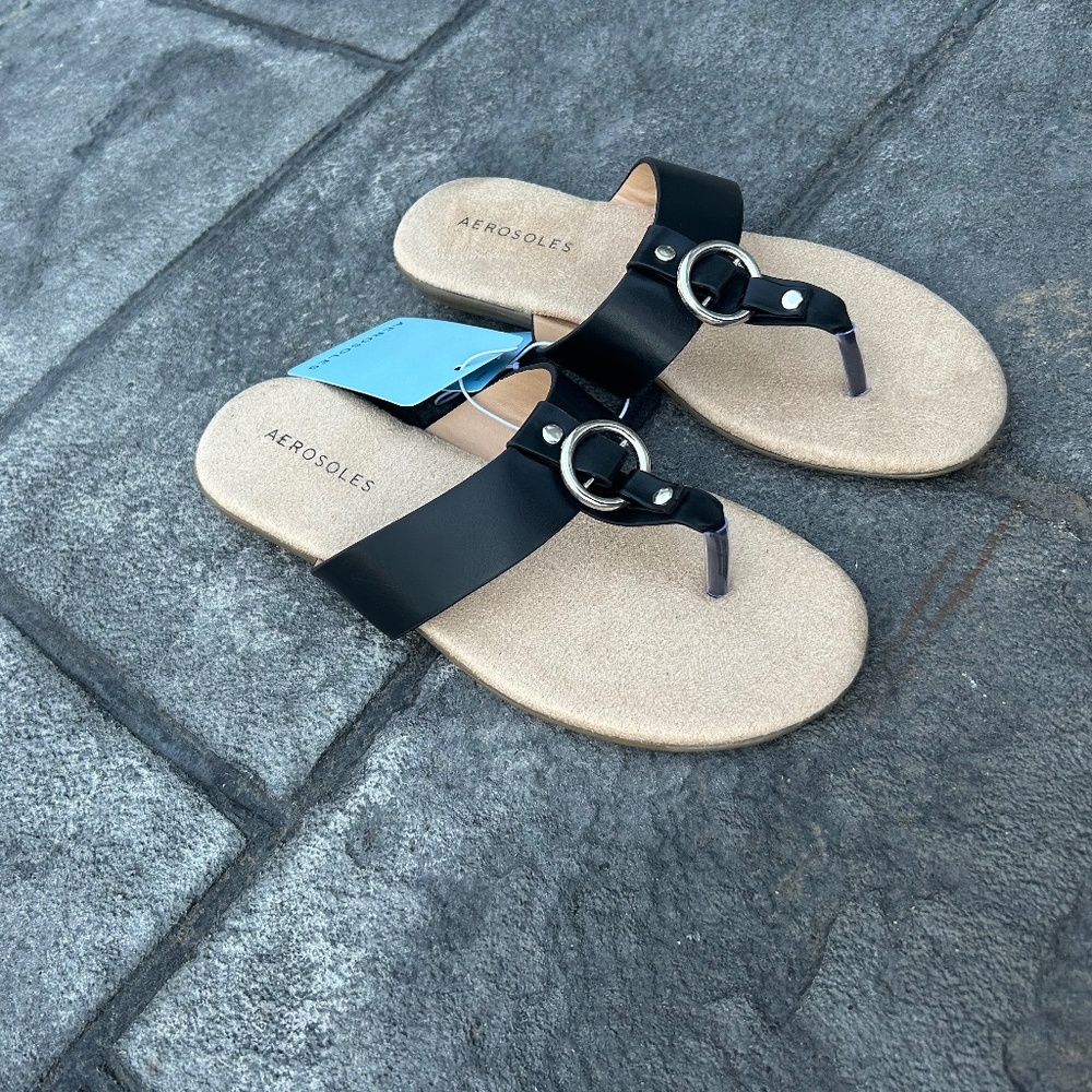 Aerosoles Black Sandals - Size 7